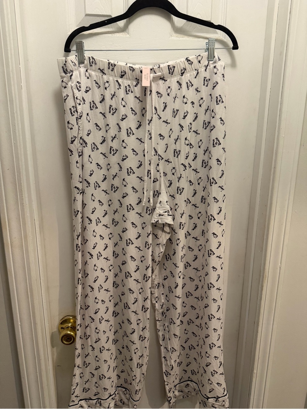 Victoria's Secret White Pajama Pants with Navy penguin  Print
